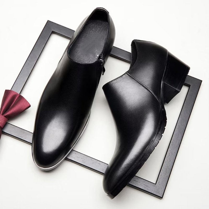 Casual Schoenen Heren Chique Instappers Koeienhuid Met Puntige Neus - Zwart