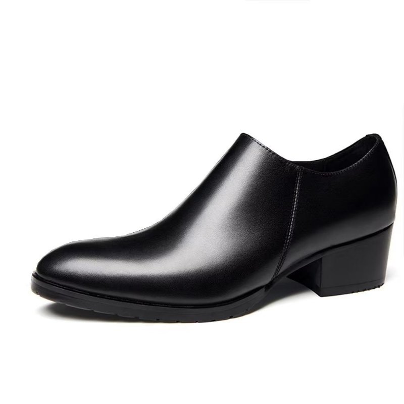 Casual Schoenen Heren Chique Instappers Koeienhuid Met Puntige Neus - Zwart