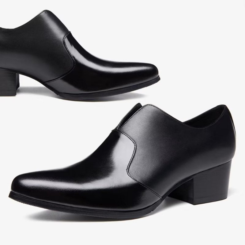 Formele Schoenen Heren Instappers Met Puntige Neus Reliëf - Zwart