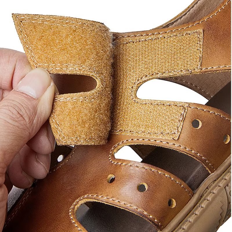 Vrijetijdsschoenen Heren Elegante Klittenbandsandalen Met Peeptoe - Koffie